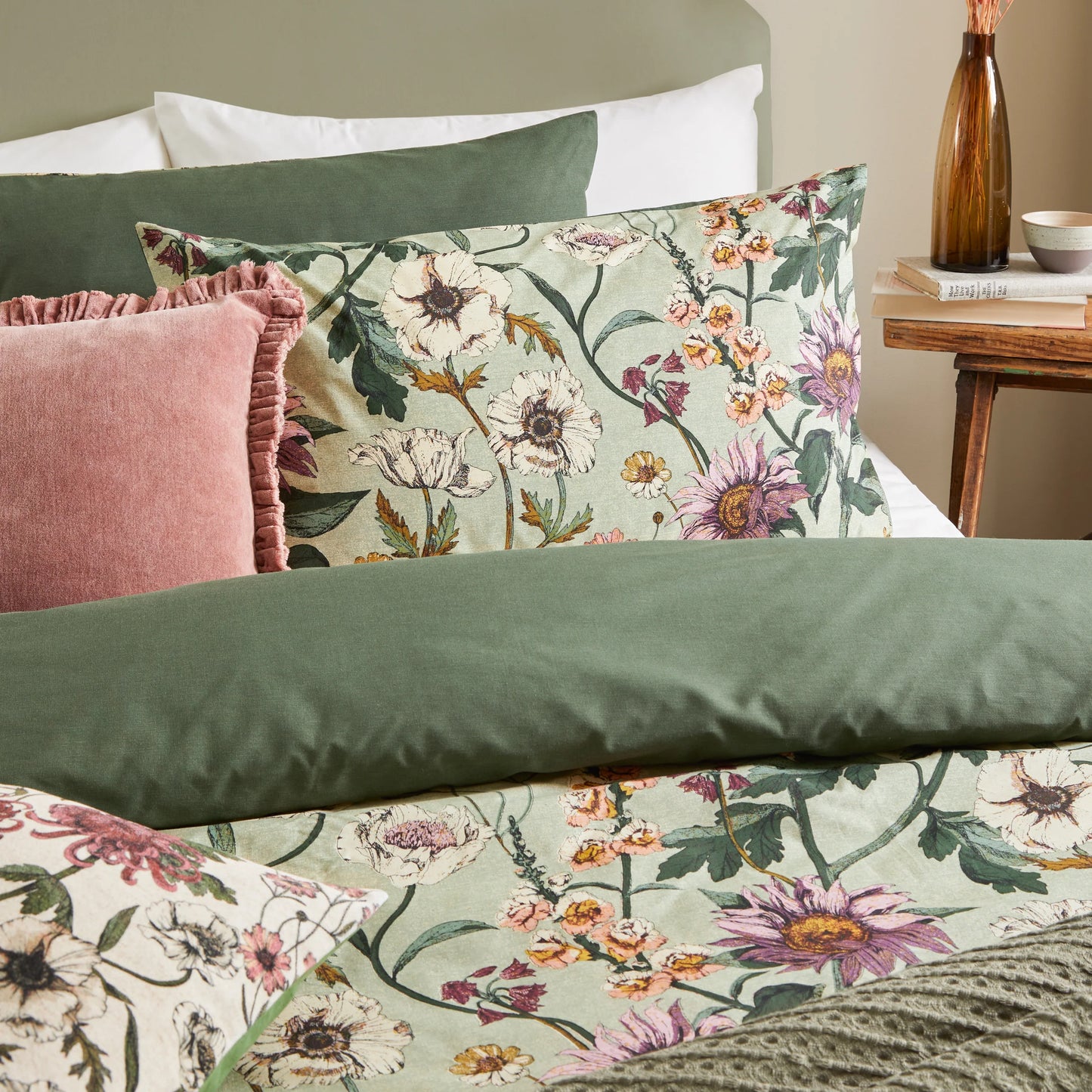 Wylder Nature Wallflower Botanical Duvet Cover Set Celadon Green