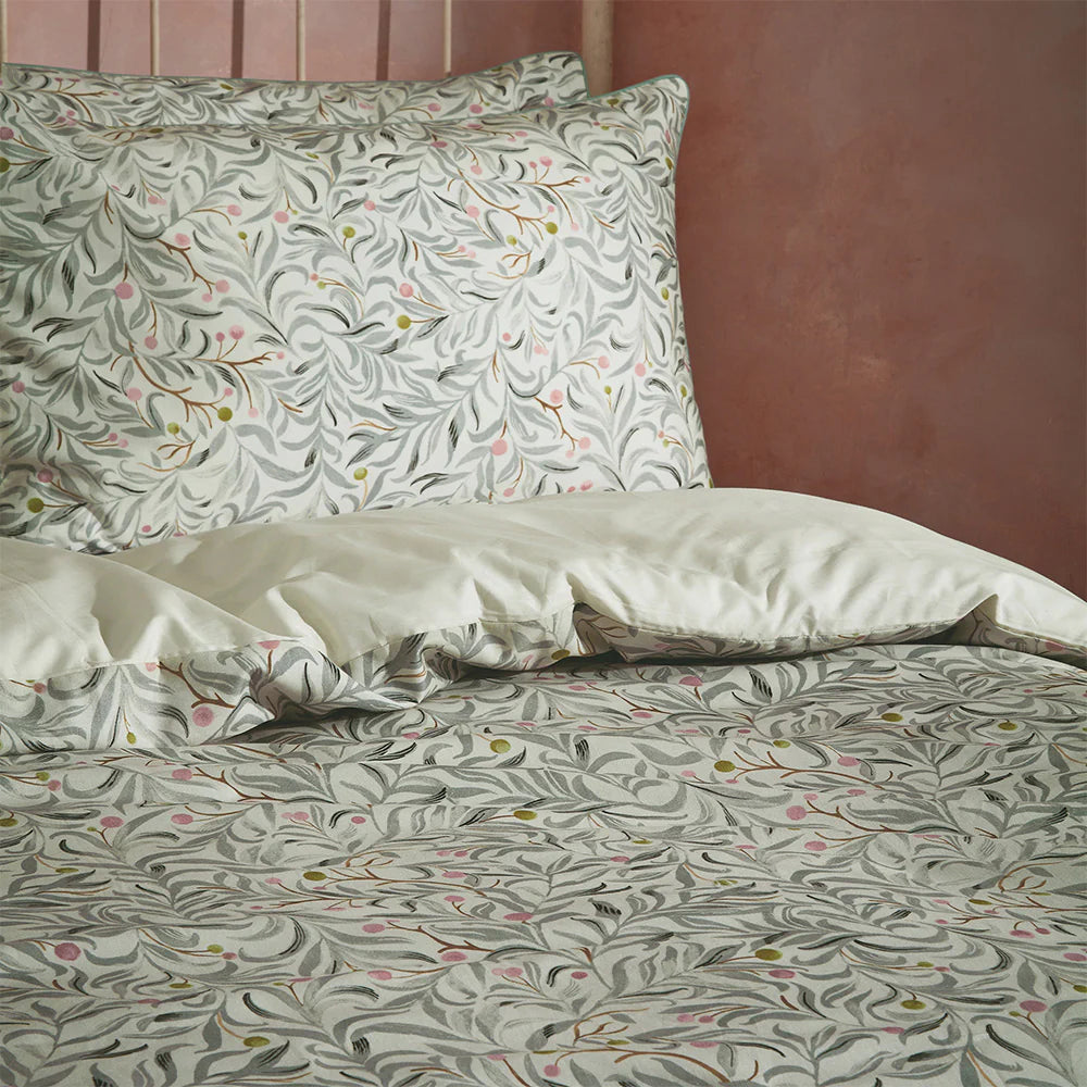 Edinburgh Weavers Malory Traditional Floral Printed Piped Duvet Cover Set Eucalyptus