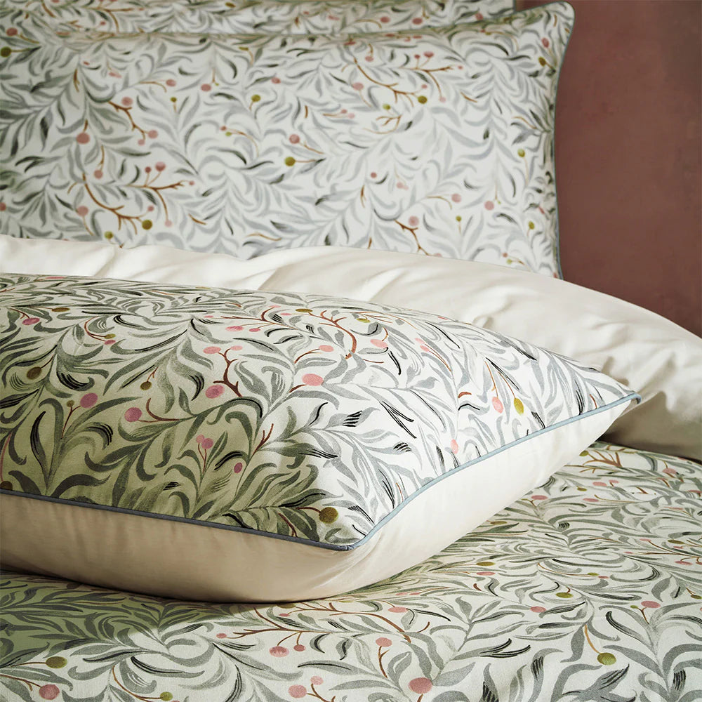 Edinburgh Weavers Malory Traditional Floral Printed Piped Duvet Cover Set Eucalyptus